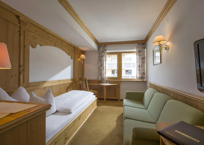 Hotel Der Pinzger 3*