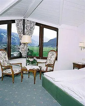 Der Pinzger 3* 스텀